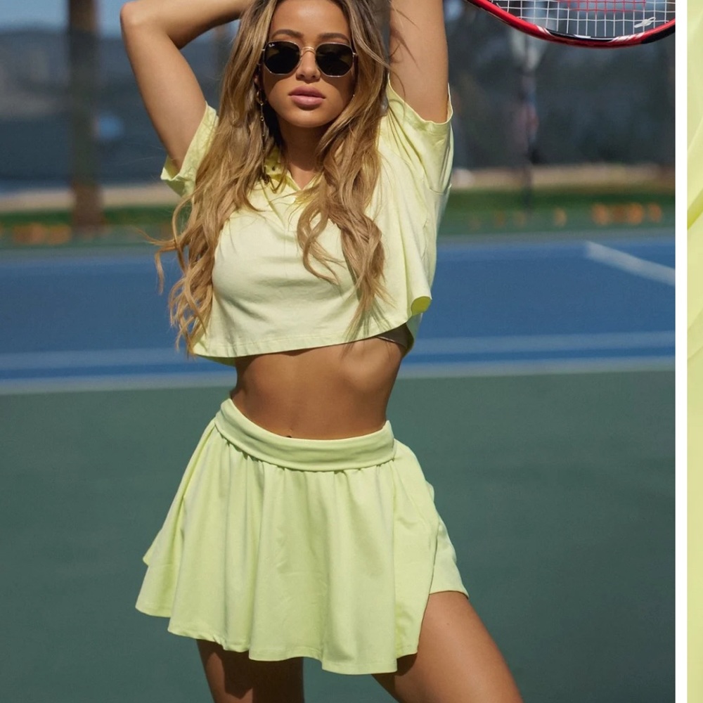 NWT Fabletics Flounce Skirt - LG - Lemon Crème skirt w/built-in shorts & pockets - Picture 15 of 16